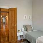 Rent a room in lisbon