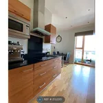 Rent 2 bedroom house in Leeds