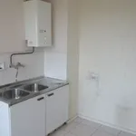 Appartement de 80 m² avec 4 chambre(s) en location à Décines-Charpieu