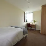 Rent 5 bedroom apartment in Yorkshire And The Humber