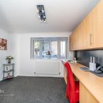 Rent 4 bedroom house in West Midlands