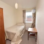 Rent 2 bedroom apartment in Yorkshire And The Humber