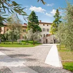 Rent 4 bedroom apartment of 103 m² in San Felice del Benaco