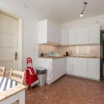 Rent a room in lisbon