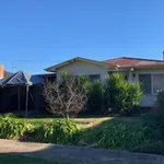 Rent 2 bedroom house in  Carisbrook VIC 3464                        