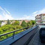 Rent 2 bedroom apartment of 66 m² in Praha