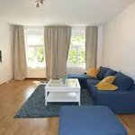 Rent 3 bedroom apartment of 90 m² in Berlin