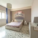 Rent 3 bedroom apartment of 70 m² in 18
 
 Valverde