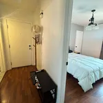 Rent 2 bedroom apartment in Montreal