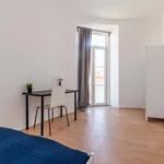 Rent 9 bedroom apartment in Lisbon