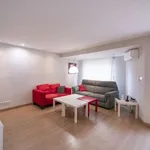 Rent a room of 124 m² in valencia