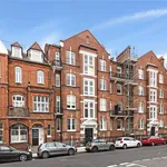 Rent 2 bedroom apartment of 60 m² in London