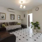 Rent a room of 110 m² in madrid