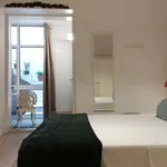 Rent 3 bedroom apartment of 80 m² in Porto