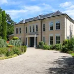 Rent 7 bedroom house in South East England