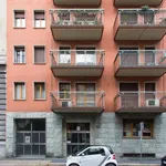 Rent 1 bedroom apartment in milan