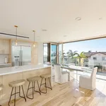 Rent 3 bedroom house of 167 m² in hermosa beach