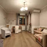 Rent 2 bedroom apartment of 85 m² in florence