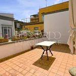 Rent 2 bedroom apartment of 70 m² in Naples