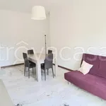 Rent 2 bedroom apartment of 65 m² in Milano