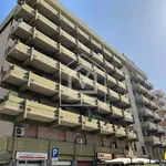 Affitto 4 camera appartamento di 137 m² in Bari