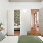 Rent a room in lisbon