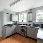 Rent 3 bedroom house in Reigate and Banstead