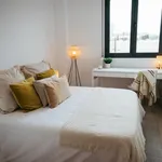 Rent 5 bedroom apartment in Barcelona