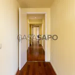 Rent 3 bedroom apartment of 213 m² in Cidade da Maia