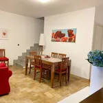 Rent 3 bedroom house of 100 m² in Roma