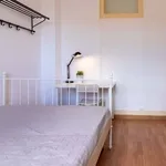 Rent a room of 120 m² in Lisboa