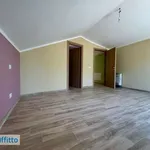 Affitto 3 camera appartamento di 99 m² in Rome