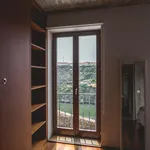 Rent 2 bedroom apartment in Porto