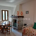 Rent 5 bedroom house of 155 m² in Maccagno con Pino e Veddasca