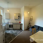 Rent 3 bedroom flat in Edinburgh