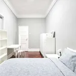 Rent a room in lisbon