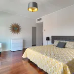 Alugar 4 quarto casa de 250 m² em Funchal