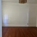 Rent 3 bedroom apartment of 127 m² in Staten Island