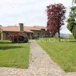 Rent 8 bedroom house of 750 m² in Bernareggio