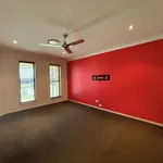 Rent 4 bedroom house of 915 m² in Moranbah