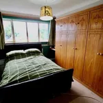 Rent 3 bedroom flat in West Midlands