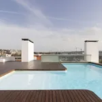 Rent 3 bedroom apartment of 168 m² in Oeiras