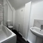 Rent 3 bedroom flat in East Of England