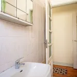 Rent a room in lisbon