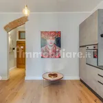 Rent 1 bedroom apartment of 60 m² in Florence