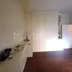 Rent 4 bedroom apartment of 120 m² in Roma