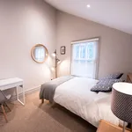 room in Caversham Road, Reading