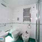 Affitto 3 camera appartamento di 70 m² in Naples