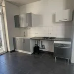 Appartement de 51 m² avec 3 chambre(s) en location à Valence