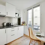 Appartement de 258 m² avec 1 chambre(s) en location à Paris